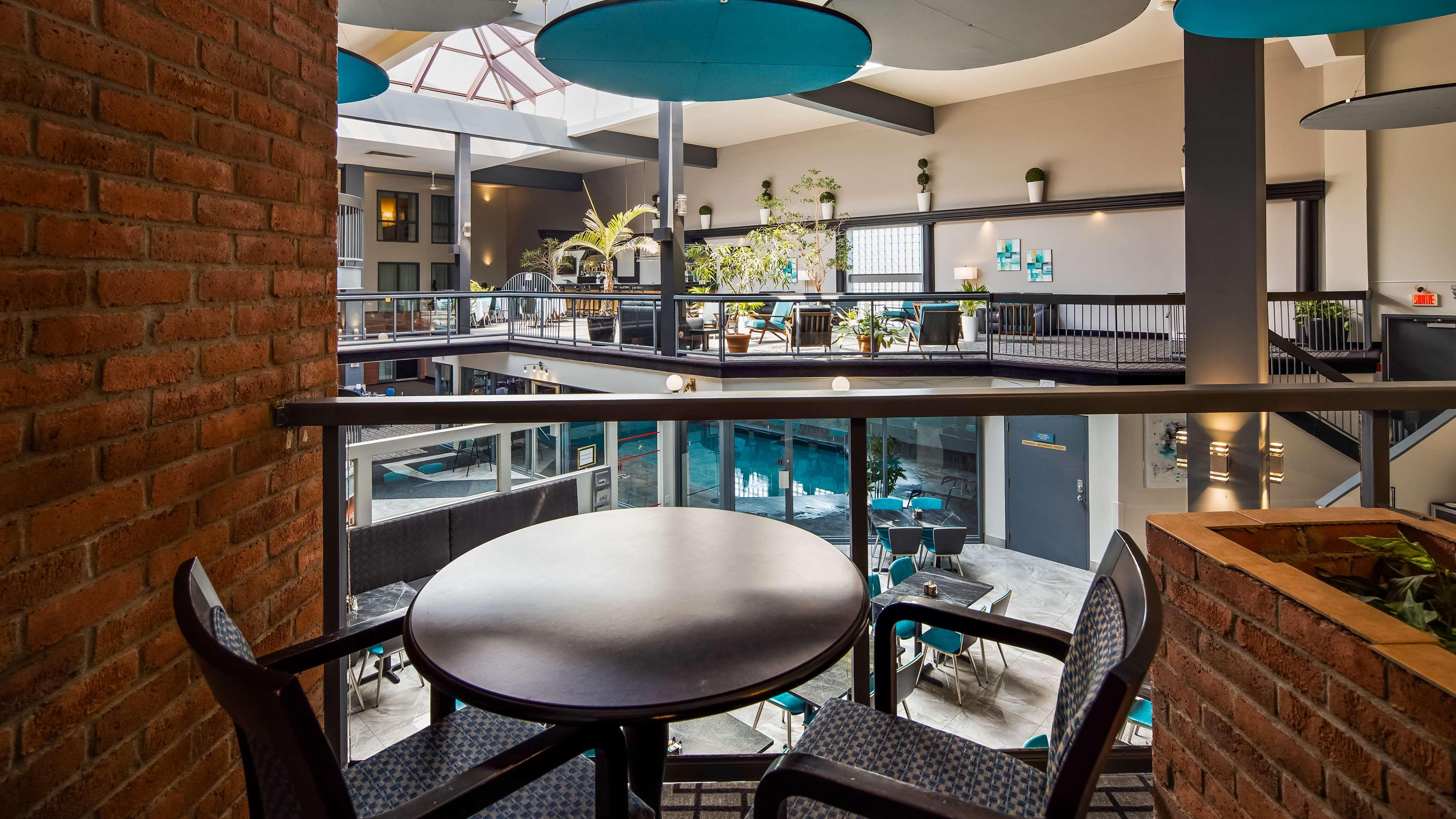 Best Western Laval-Montreal & Conference Centre Exterior foto