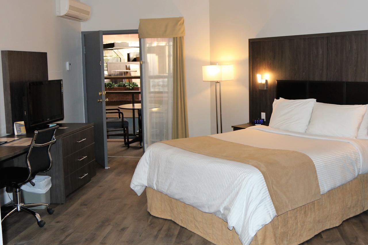Best Western Laval-Montreal & Conference Centre Exterior foto