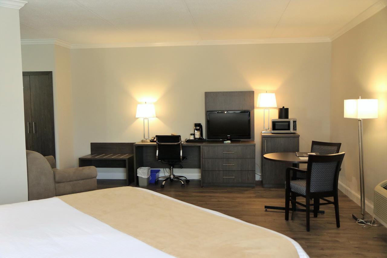 Best Western Laval-Montreal & Conference Centre Exterior foto